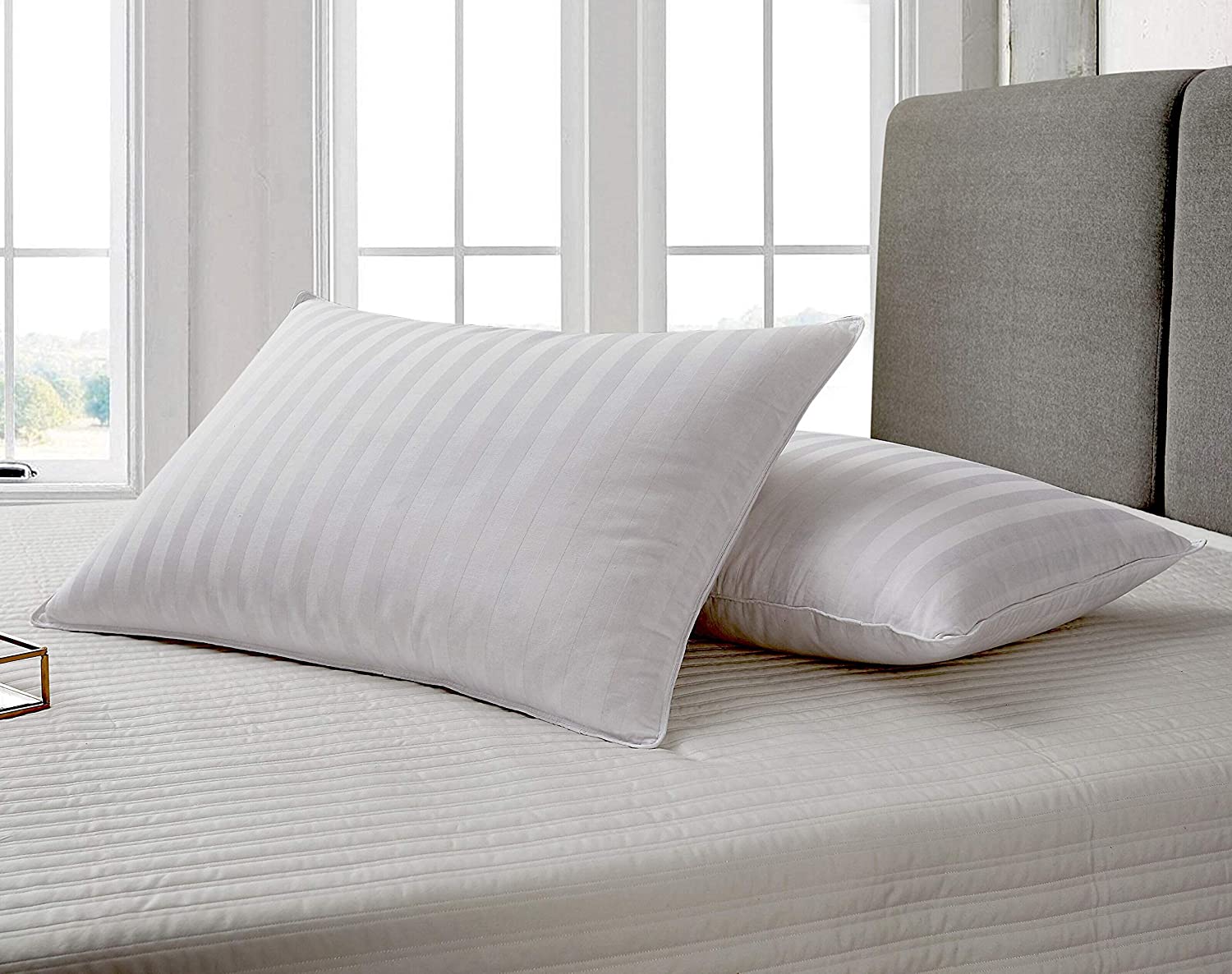 wakewell-soft-microfiber-pillow