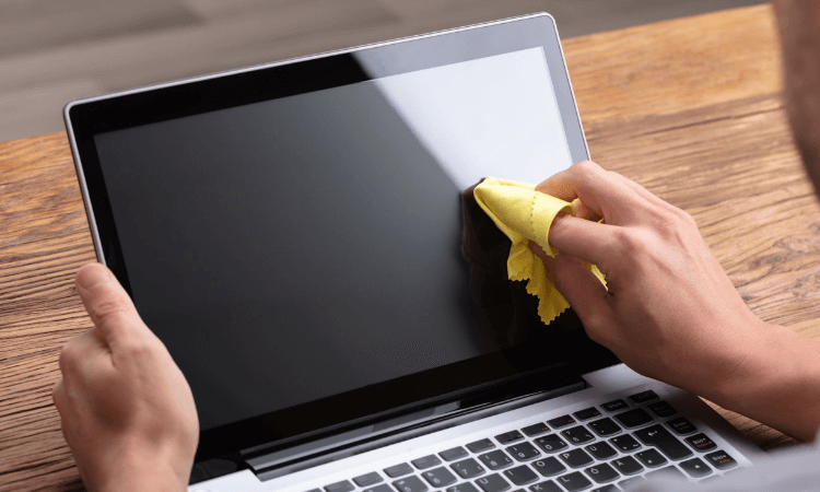 Cleaning-Kits-For-Laptop