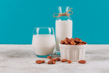 Top-10-Almond-Milk-Brands-In-India