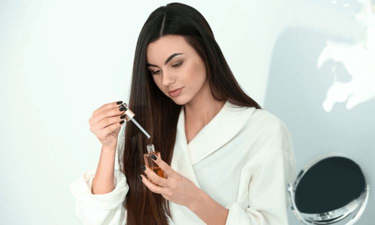Best Hair Serums In India For Frizzy Hair