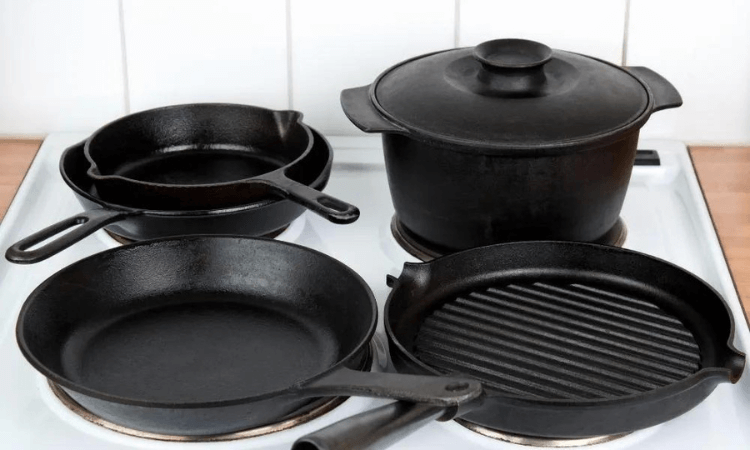 Top-10-Best-Cast-Iron-Cookware-In-India